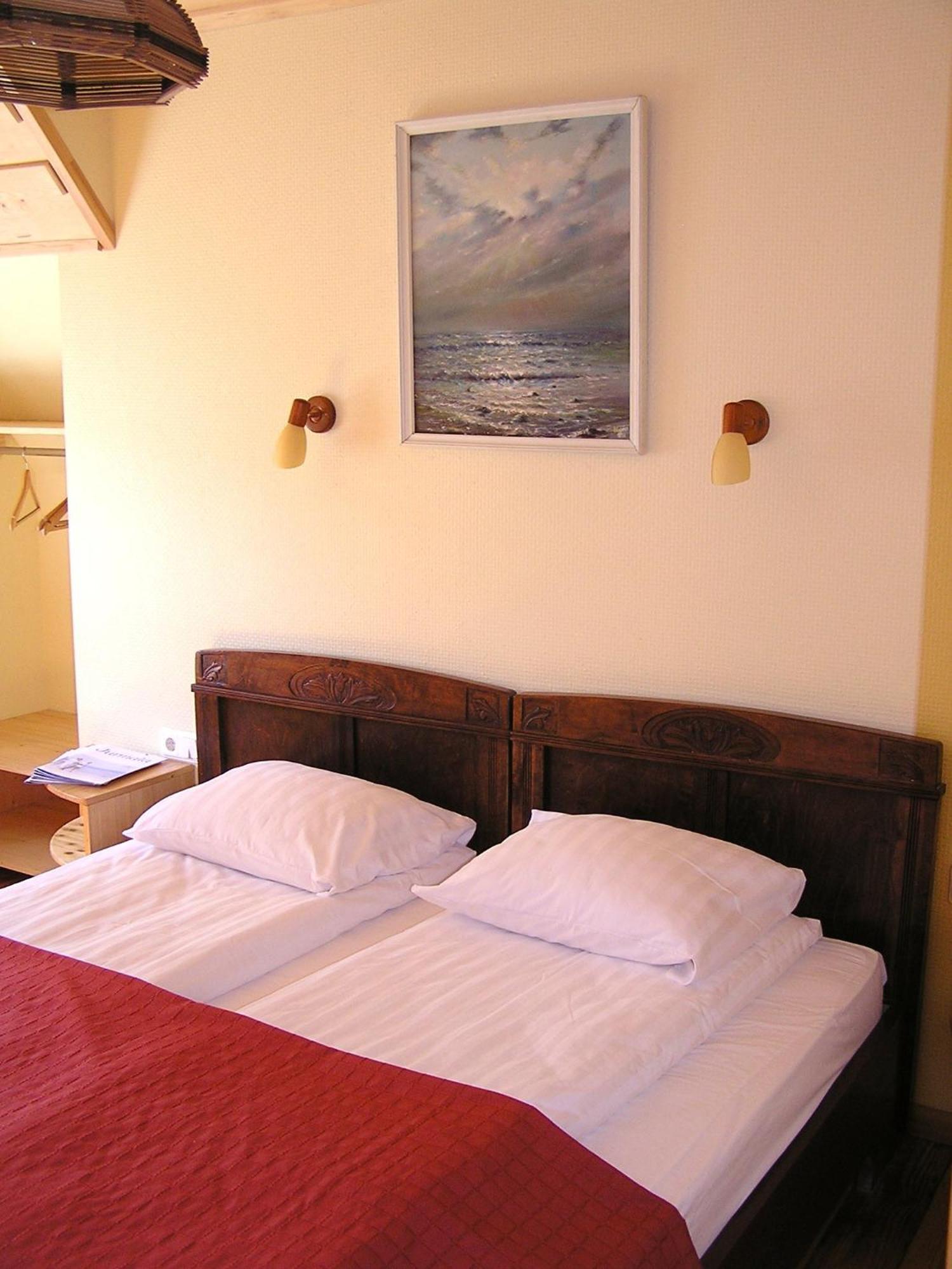Hotel Majoru Promenade Jūrkalne Esterno foto